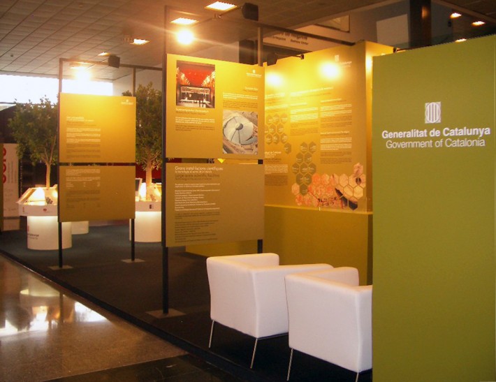 Estand, stand, Barcelona, congrés científic, congreso científico, science forum