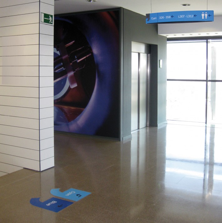 ICFO, The Institute of photonics science, retolació, senyalització, rotulación, signage