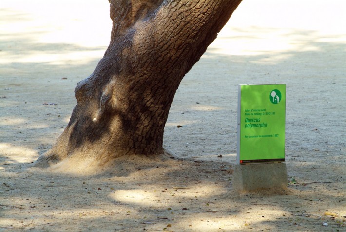Retolació, rotulación, signposting, Parcs i Jardins, Parques y jardines, Urban parks, Barcelona, invidents, invidentes, blind peersons, Braille