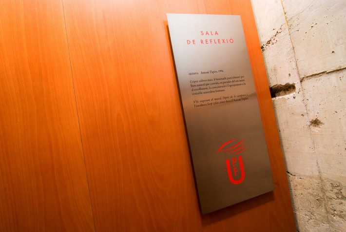 UPF, Universitat Pompeu Fabra, Barcelona, 2010, retolació, rotulación, signage