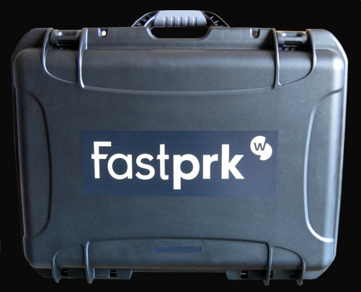 Fastpark by Worldsensing_Maleta demostració_maleta demostración_ Demonstration Suitcase_Smart city_gestió de places d'aparcament-gestión de plzas de aparcamiento_parking spaces management