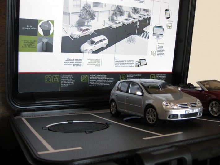 Fastpark by Worldsensing_Maleta demostració_maleta demostración_ Demonstration Suitcase_Smart city_gestió de places d'aparcament-gestión de plzas de aparcamiento_parking spaces management