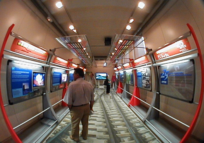 FGC, Ferrocarrils de la Generalitat de Catalunya, exposició, exposición, exhibition, comunicació corporativa, transport públic, transporte público, public transport